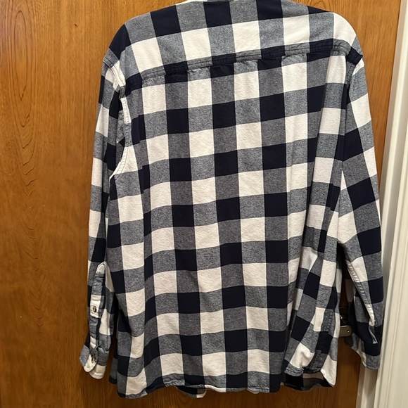 Blue and white checkered flannel shirt - Picture 4 of 5